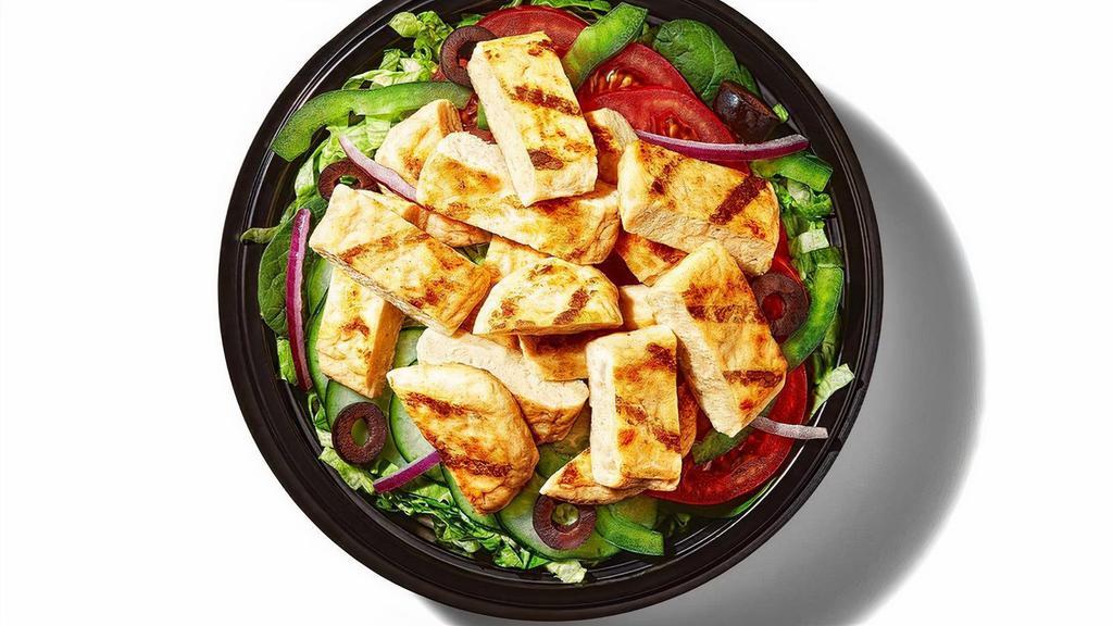 Oven Roasted Chicken (200 Cals) · Our Protein Bowls got their name for a reason. Because they’re stacked with the meats you love. Oven Roasted Chicken is no exception. Loaded with veggies and topped with all the savory chicken you’d get on a Footlong — this one’s a power meal.