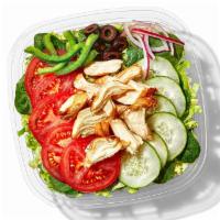 Rotisserie-Style Chicken (140 Cals) · Juicy rotisserie-style chicken is mixed with fresh lettuce, baby spinach, tomatoes, cucumber...
