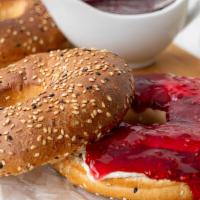 Bagel with Butter and Jam · 