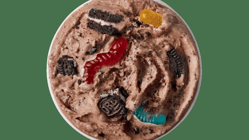 New Oreo® Dirt Pie Blizzard® Treat · OREO® cookie pieces, gummy worms and fudge crumble blended with our world-famous vanilla soft serve to Blizzard® Perfection.