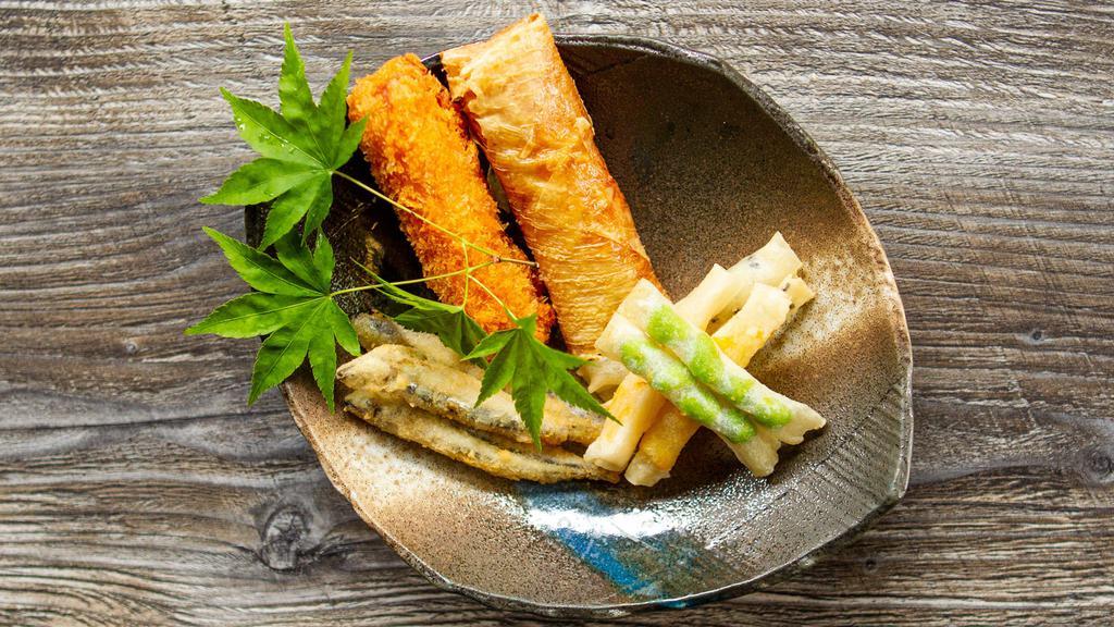 Fry set · 1  yuba roll 
1 shrimp katsu
kibingo 
edamame stick and corn stick
