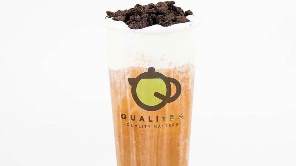Dirty Panda · Premium oolong tea topped with in-house cheese mousse crema and Oreo.