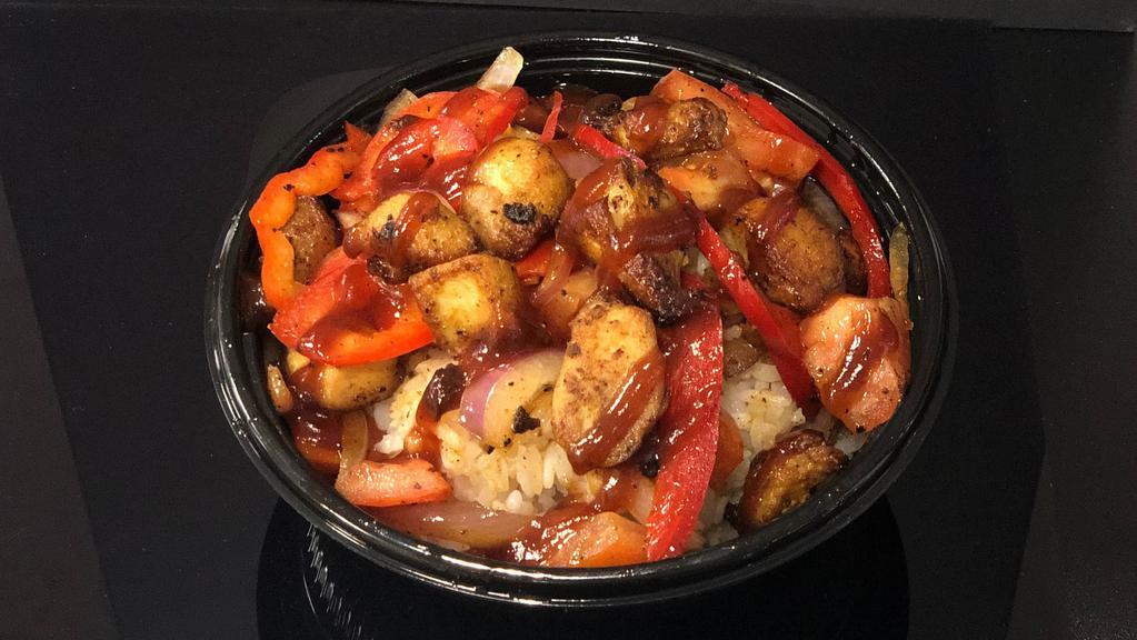 BBQ Chicken Hot Bowl · Savory marinated chicken, onions, bell peppers, and tomatoes, drizzled with BBQ sauce and served over white rice.
