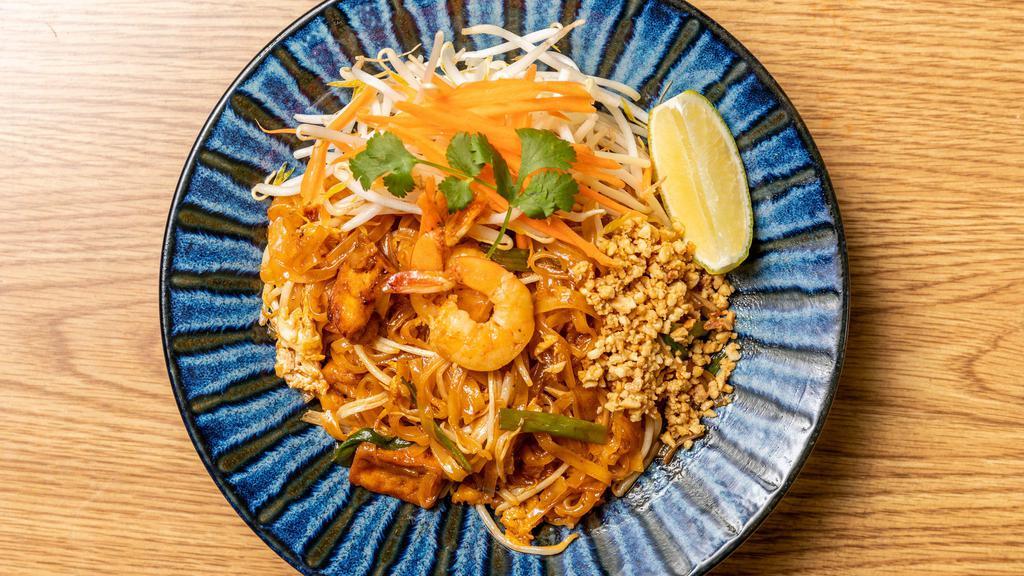Pad Thai · Chantaboon rice noodle, tofu, house made tamarind sauce, .egg, green onion, bean sprout, crushed peanut.