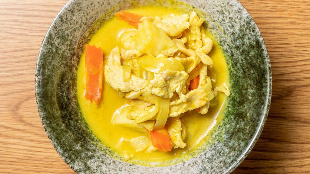 Yellow Curry · Yellow curry, coconut milk, potato, white onion, carrot.