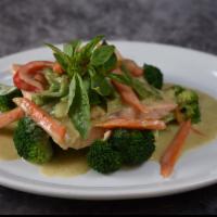 Salmon Curry · Red curry, broccoli, thai basil, red bell pepper.