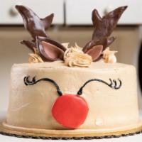 Reindeer Face Holiday Cake · 