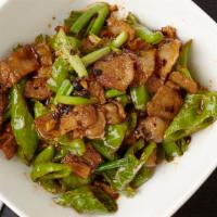 Sautéed Sliced Pork with Green Pepper · 辣椒炒肉