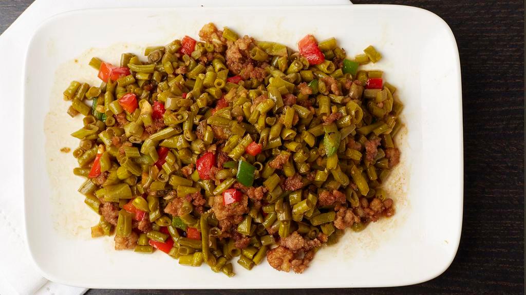 Sauteed Pickled Beans with Minced Pork · 酸豆角肉末