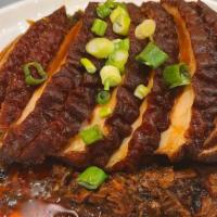 Braised Pork with Preserved Vegetable · 梅菜扣肉夹包