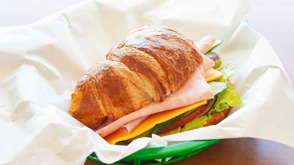 Ham and cheese sandwich · 