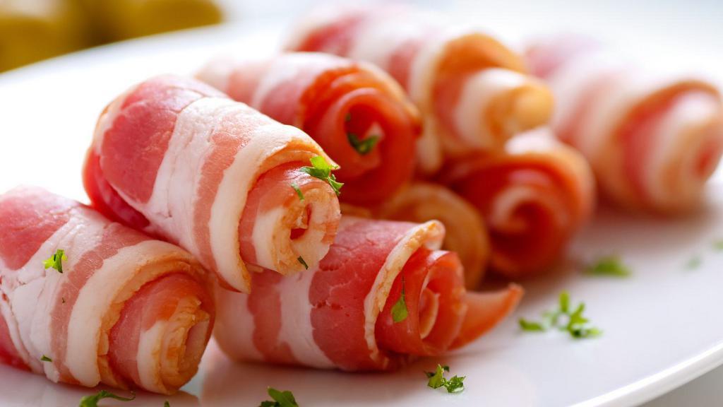 Ebi Pancetta · Grilled Prawns wrapped with Bacon Strips.