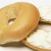Bagel with cream cheese · 