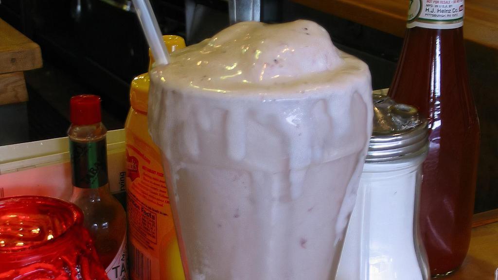 Milkshakes · Vanilla, Chocolate, Strawberry or Coffee. Made with Häagen-Dazs® Ice Cream.
