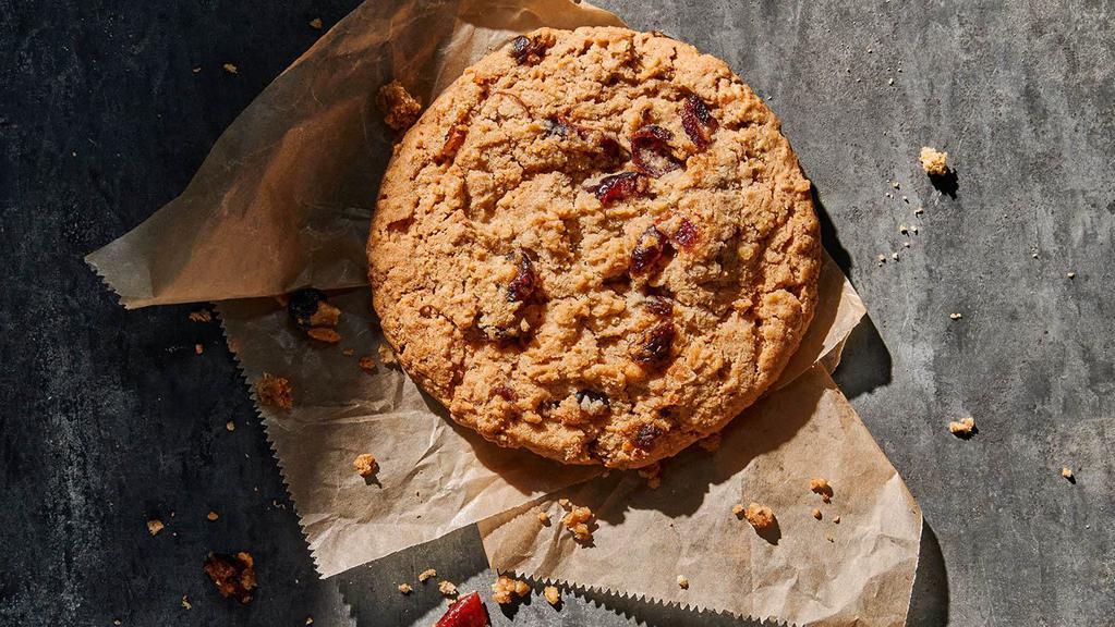 Oatmeal Raisin With Berries Cookie 4-Pack · 350 Cal. A chewy oatmeal raisin cookie with sweetened, dried cranberries and infused, dried strawberries and blueberries. Allergens: Contains Wheat, Milk, Egg