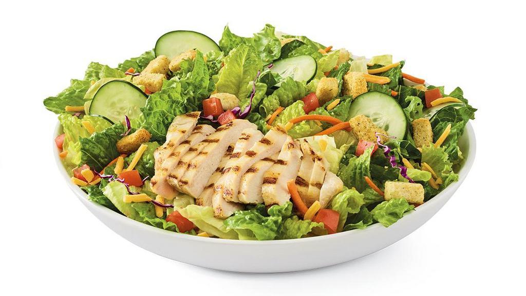 Simply Grilled Chicken · Grilled chicken breast, Cheddar, tomatoes, croutons and cucumbers on mixed greens. Served with choice of dressing.. Does not include calories for dressing.