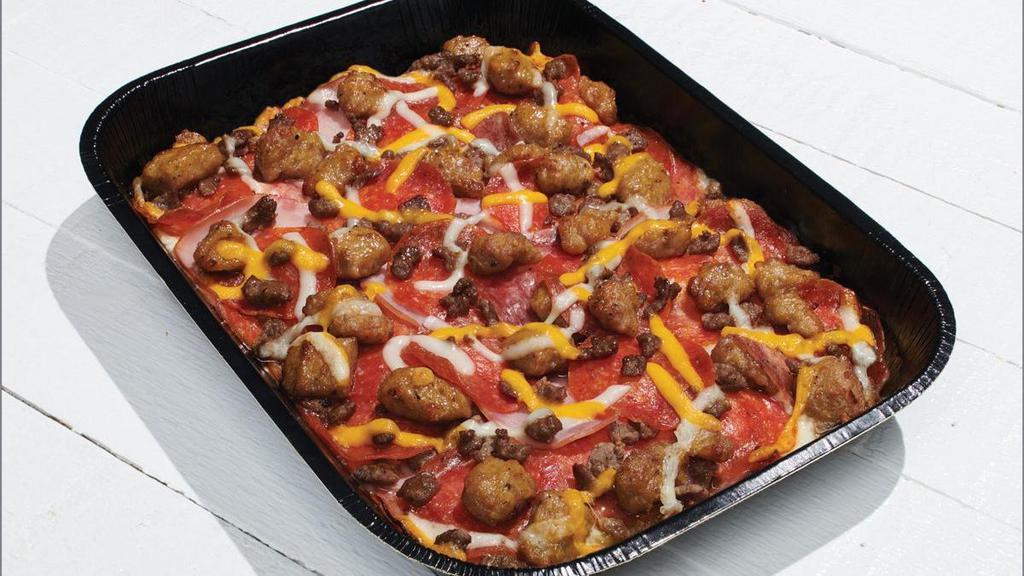 Papa'S All Meat (Keto Friendly) - Baking Required · Traditional Red Sauce, Whole-Milk Mozzarella, Canadian Bacon, Salami, Premium Pepperoni, Italian Sausage and Ground Beef, and Cheddar. To make this Keto-friendly, simply change the Traditional Red Sauce to Creamy Garlic Sauce or Olive Oil & Garlic Sauce. Macros for this entire tray with the default build are Fats: 108g, Proteins: 88g, Carbs: 25g. For more product information and our nutritional calculator please visit Papamurphys.com/nutrition.. Currently, some of our Papa Murphy’s stores are experiencing periodic outages of Salami. We apologize for any inconvenience.