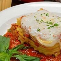 LASAGNA  NY STYLE · Family made Italian sausage, ricotta, herbs, pasta, meat sauce, and mozzarella