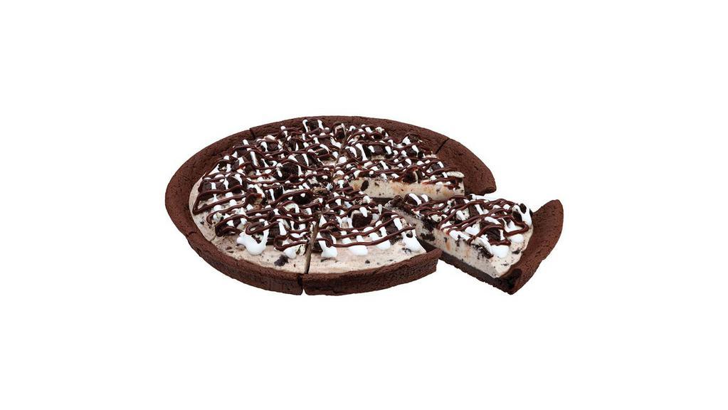 Oreo® Cookies 'N Cream Polar Pizza · An ice cream treat you eat like pizza! A double fudge brownie crust with OREO® Cookies 'N Cream Ice Cream, topped with crushed OREO® Cookies pieces and drizzled with marshmallow and fudge topping.