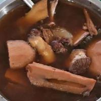 4. 台山牛骨汤(小) / Taishan Stylebone Soup Small · 