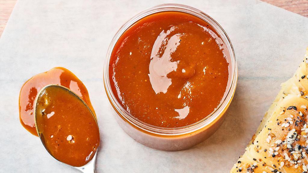 Smokey Mama BBQ (2oz) by Mac 'n Cue · By Mac 'n Cue by International Smoke. Our sweet and smokey take on classic American BBQ sauce. We cannot make substitutions.