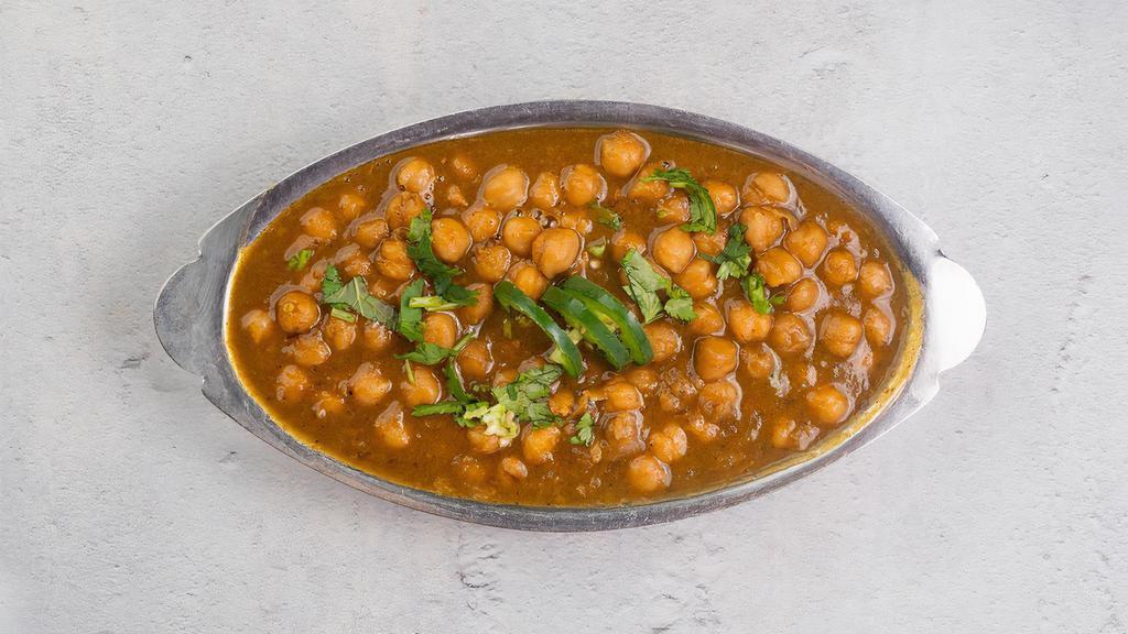 Channa Masala  (VG) by Zareen's · By Zareen's. Mildly spiced organic garbanzo beans and caramelized onions, cooked Lahori style. We cannot make substitutions.