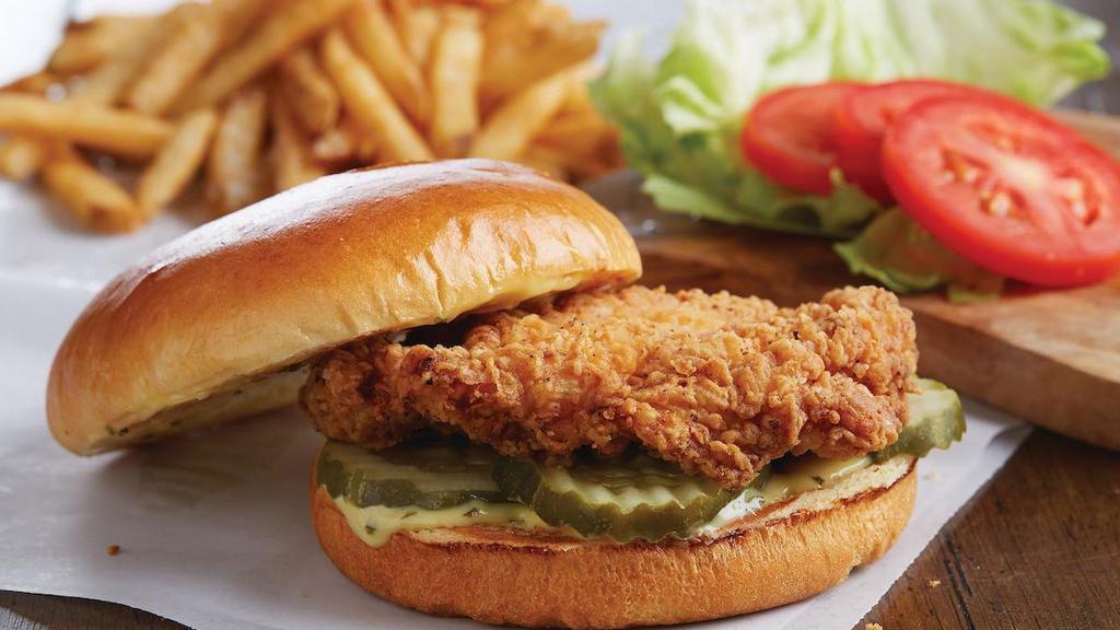 Bj'S Classic Crispy Chicken Sandwich · Crispy fried chicken | honey mustard | lettuce | tomatoes | dill pickles | toasted parker house bun | side of BJ’s signature coleslaw | served with fries