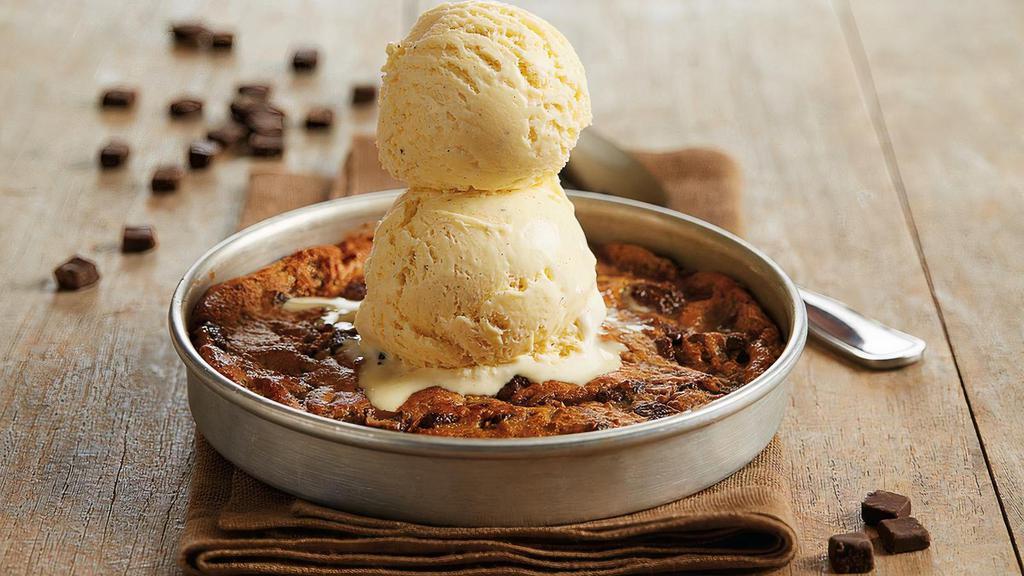 Chocolate Chunk Pizookie® · Fresh-baked chocolate chip cookie | rich vanilla bean ice cream
