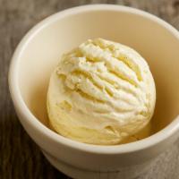 Bj'S Handcrafted Vanilla Cream Float · BJ's Handcrafted Vanilla Cream Soda | rich vanilla bean ice cream