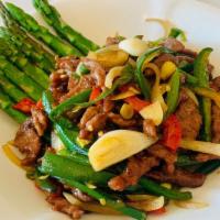 Beef with Asparagus竹排牛肉 · 