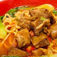 Beef Brisket with Pickled Cabbage Noodle Soup酸菜牛腩面 · 