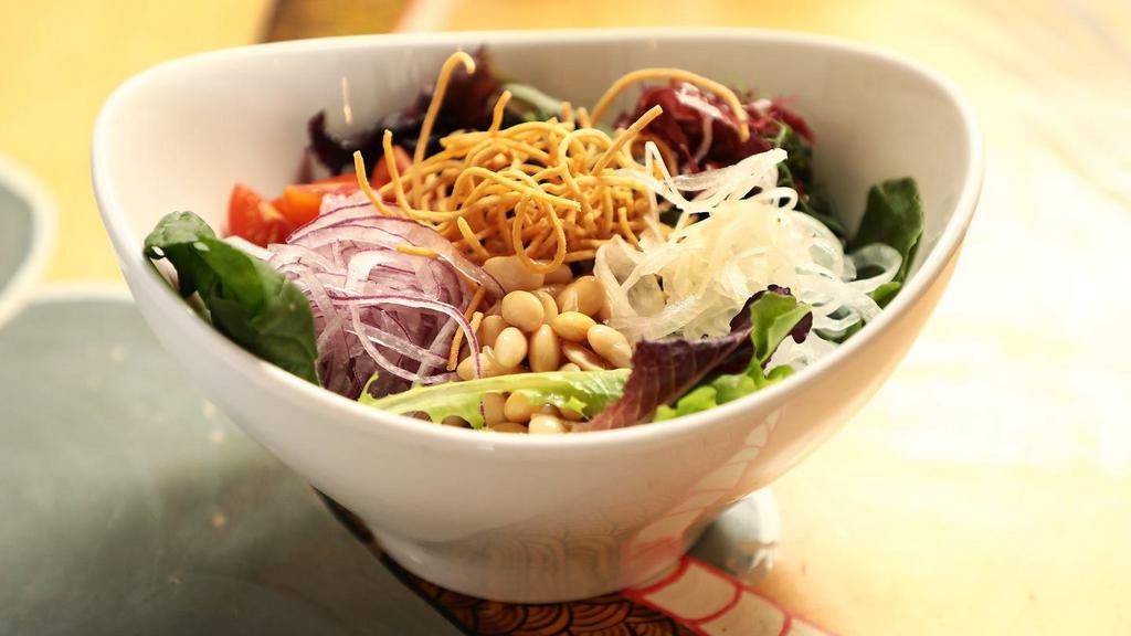 Orenchi Salad · Vegetarian.
Come with spring mix, cabbage, red cabbage, cherry tomatoes, baby corn, tofu, and dried noodle.
Dressing includes sesame, sesame oil, miso, carrots, ginger, garlic, soy sauce, rice vinegar, sugar, water