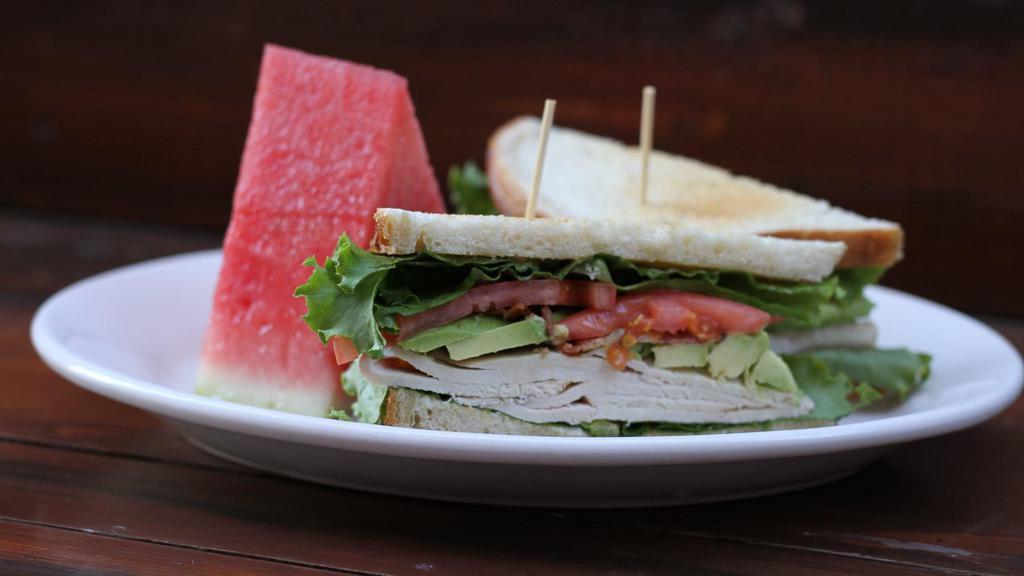 House Club Sandwich · in-house roasted chicken breast, smoked bacon, avocado, lettuce, tomato, mayo, toasted sourdough [970 cal] .