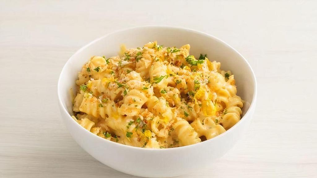 Bowl of Mac & Cheese · Serves 1 | Served with gremolata bread crumbs and lemon zest | 800 cals