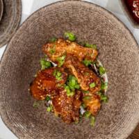 Dry Fried Chicken Wings · Spicy.