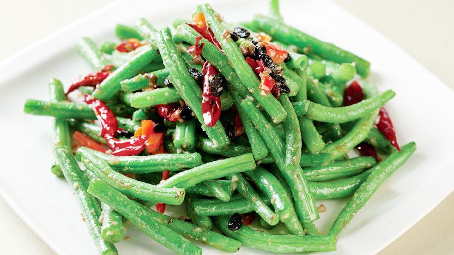Dry Braised String Beans · 干煸四季豆 
String beans sauteed in soy sauce with black beans.