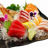 Sashimi Regular (12pcs) · Chef Choice