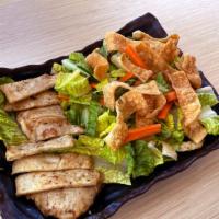 Chinois Chicken Salad 中式雞沙拉  · Mixture of crisp lettuce, field greens, scallions, shredded carrots, tossed with chopped pea...