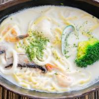 Creamy Seafood Noodle Soup 奶油海鮮湯麵 · Shrimp, scallop, mussel, fish fillet, wild mushroom and broccoli cooked with creamy soup noo...
