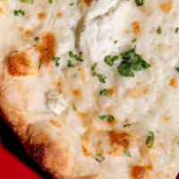 Ny Style Hand Stretched Thin Crust White Pizza (18