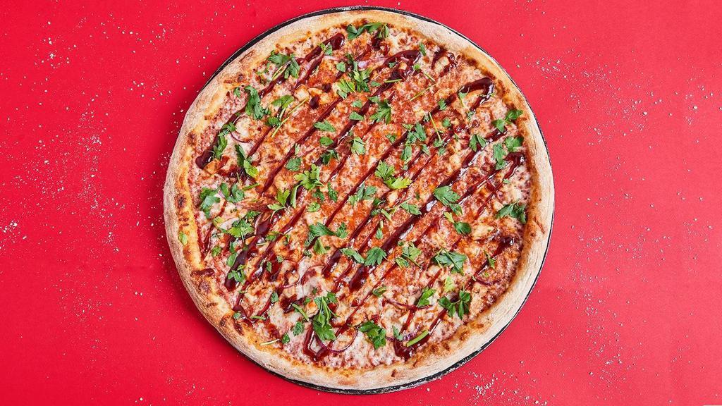 Ny Style Hand Stretched Thin Crust Bbq Chicken Pizza (18