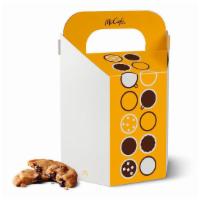13 Cookie Tote · Comes with 13 cookies.