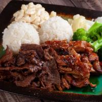 BBQ Chicken and Beef · Grilled Slices of Beef served with 2 scoops steamed rice, 1 scoop macaroni salad and vegetab...