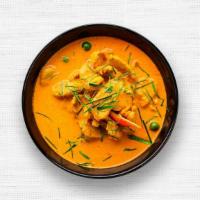 Chicken Vindaloo Curry · Chicken cooked in a hot curry sauce.