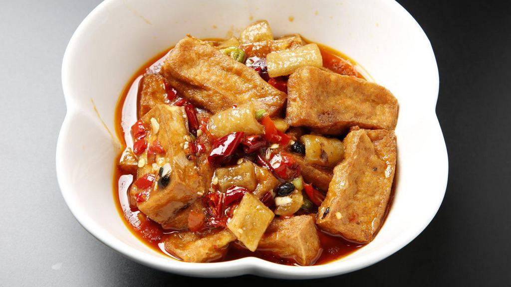 130. Combination Tofu  豆腐王 · Spicy.