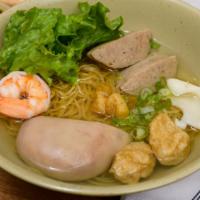 #11 Mì Triều Châu · Combination (shrimp, beef ball, fried fish ball, squid, pork kidney) egg noodle soup.
