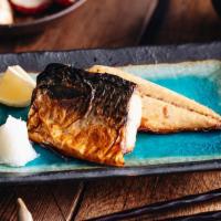 808. Saba Shioyaki Don · Grilled king mackerel over rice.