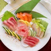 Sashimi Deluxe · 15 pieces assorted sashimi ,  chef's choices.