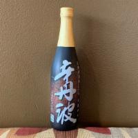 Ozeki Karatamba Sake 720ml · A dry, crisp flavor that is full, smooth and rich on the palate. 24.3 fl.oz. / 720ml