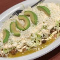 Huarache · with choice of meat, salsa verde, lettuce and cheese

Please request sour cream and avocado ...
